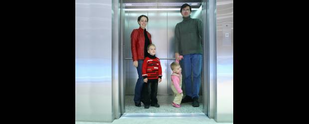 Ascensores deben garantizar seguridad | El mantenimiento mensual del ascensor es indispensable para garantizar la seguridad de propietarios y residentes de las copropiedades.