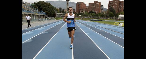 Naranjo, el menor, también vivirá San Silvestre | Jaime Pérez | El atleta Germán Naranjo será el único paisa y uno de los dos colombianos que estará presente en la carrera de San Silvestre en Sao Paulo, Brasil. El otro es el vallecaucano Fabián Hinestroza, joven de apenas 21 años.