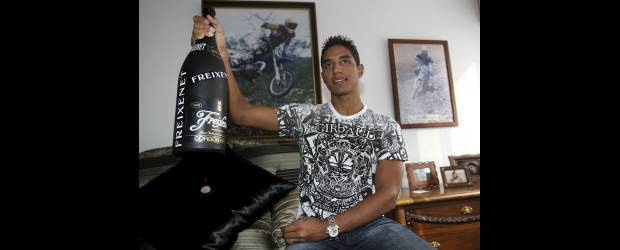 La otra carrera de Yonny Hernández | Juan Antonio Sánchez, Archivo | El motociclista Yonny Hernández, durante una entrevista con este diario, en 2010.