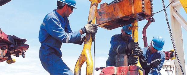 Reficar invierte US$2.500 millones | Colprensa | En 2013, con el proyecto en operación, el país sería autosuficiente en la producción de diesel por debajo de 50 partículas por millón (ppm).