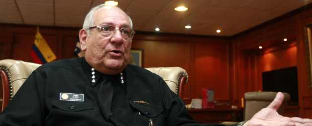 No habrá retroceso en las F.M.: Édgar Cely | Christian Castillo, Colprensa - Bogotá | El Almirante Cely reconoce el momento infortunado que han pasado estas semanas las tropas colombianas. Pero dice que están asimilando el golpe y analizando dónde se cometieron errores, para no permitir retrocesos.