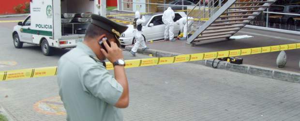 Desplazados: amenazados, asesinados y sin protección | Juan Carlos Monroy Giraldo, Enviado Especial a Apartadó | El pasado 8 de abril un grupo de desplazados de Urabá y Chocó denunciaron ante autoridades que persisten amenazas por reclamar sus tierras.