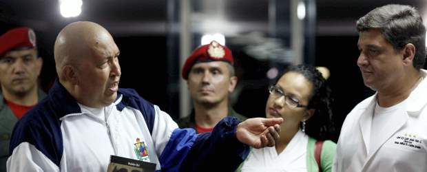 Chávez buscará 10 millones de votos para su reelección en 2012 |