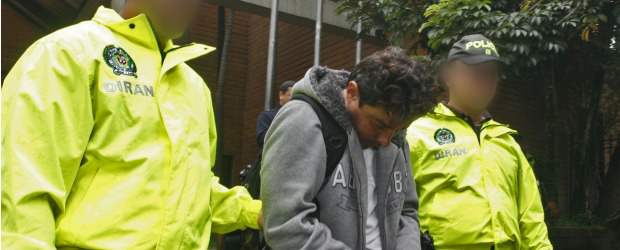 Juez dictó medida de aseguramiento contra alias "Chaparro" | Esteban Vanegas | Alias "Chaparro" se hizo varias intervenciones quirúrgicas para cambiar su apariencia física y despistar a las autoridades.