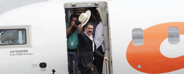 Zelaya-reuters-620x250 | Reuters | Después de un año y cuatro meses el depuesto presidente regresó a su país.