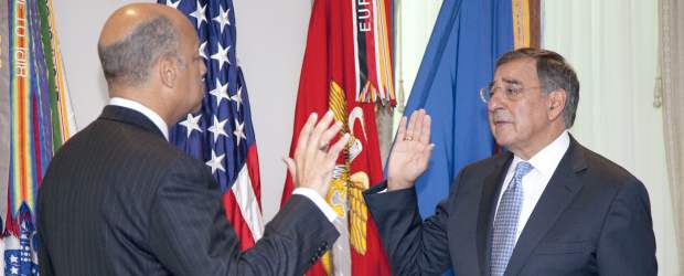 Leon Panetta asumió como nuevo jefe del Pentágono | AP | Leon Panetta juró este viernes como nuevo secretario de Defensa de Estados Unidos.
