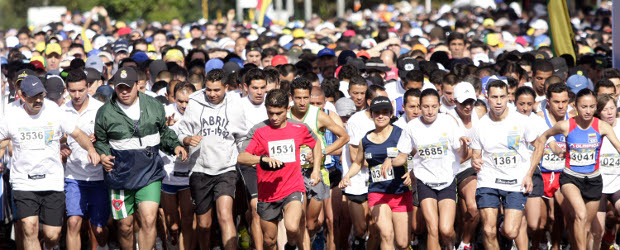 Los bogotanos apoyaron a los uniformados heridos en combate | Colprensa | La Corporación Matamoros, organizó la IV 10K Copa Matamoros de la Carrera de los Héroes, por las calles de Bogotá. El evento se realiza con la finalidad de recaudar fondos por los uniformados herido en combate.