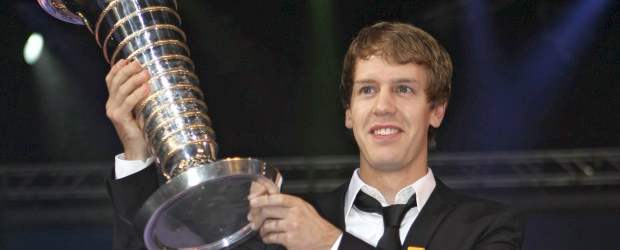 Las grandes fortunas de la Fórmula 1 se mudan a Suiza | Reuters | Sebastián Vettel recibió este viernes el trofeo como ganador de la Fórmula 1.