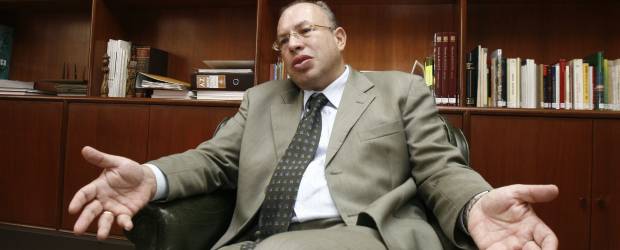 Registrador Nacional encabeza clasificación para repetir periodo | Archivo | Tres días antes de las elecciones locales podría ser reelegido Ariel Sánchez.