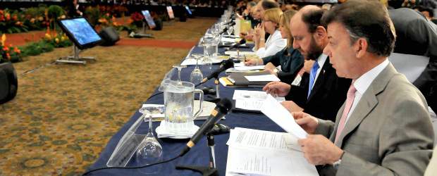 Santos busca el liderazgo en la lucha contra la droga | Cesar Carrión, SIG-Guatemala | En el encuentro participaron los presidentes de Centroamérica, México y Colombia, un representante de Estados Unidos y otro de España.