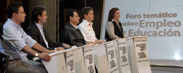 Aníbal mantiene estrecha ventaja | Aníbal Gaviria Correa registra una intención de voto del 30 por ciento y Luis Pérez Gutiérrez un 28 por ciento, lo cual es un empate técnico, según la última encuesta de Ipsos-Napoleón Franco.