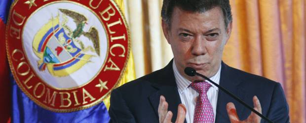 Gobierno expidió decretos para enfrentar invierno. | Entre ellos aparece la autorización para la venta del 10 por ciento de Ecopetrol, recursos que serán utilizados para la fase de reconstrucción.