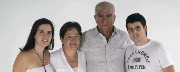 Cortesía | Aún sigue impune el crimen de Daniel Sánchez, asesinado en noviembre de 2009. Su hermana Adriana, su madre Consuelo y su padre Gilberto, lo extrañan.