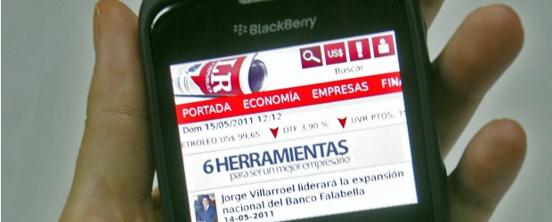 Alertas de negocios en su mano | Archivo | La aplicación se encuentra disponible para los teléfonos inteligentes Blackberry con sistema operativo 4.6 o superior.