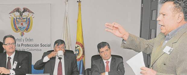 Centrales piden aumento del 8% | Cortesía | La mesa de concertación para incrementar el salario mínimo está integrada por tres centrales obreras, una asociación de pensionados y cinco gremios.