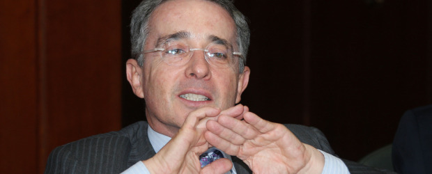 Uribe demandó a magistrado Ramírez | Archivo | El presidente Álvaro Uribe Vélez sigue cuestionando la Corte Suprema.