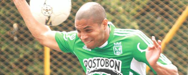 Nacional paga para que rindan | Róbinson Sáenz | El delantero Diego Álvarez es una de las pocas contrataciones de este semestre que tiene asegurada su continuidad en Atlético Nacional, que el viernes saldrá a vacaciones.