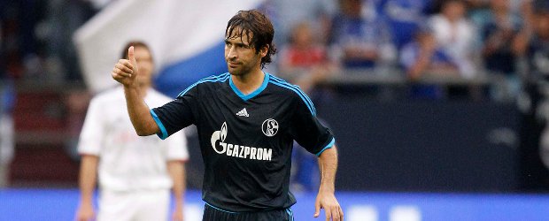Raúl marcó dos goles ante el Bayern y ya es ídolo | Reuters |