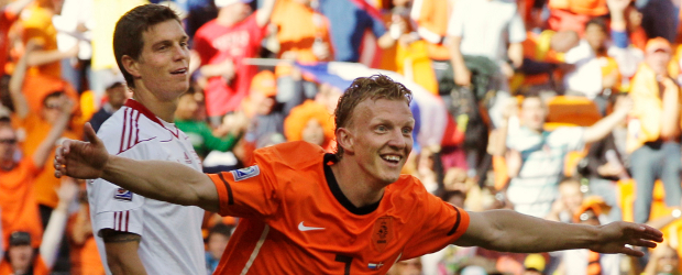 Holanda hizo valer su superioridad | AP | Dirk Kuyt anotó el segundo gol para los holandeses en el minuto 85 en una clara victoria de la naranja mecánica.
