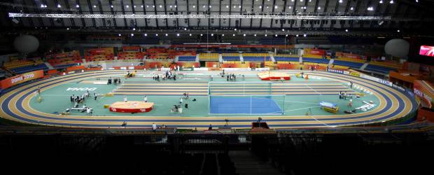La pista cubierta de Doha | Reuters | El descomunal Aspire Dome, la instalación deportiva cubierta más grande del mundo, de 120.000 metros cuadrados distribuidos en cuatro niveles y cuyo interior alberga un campo de fútbol.