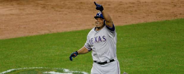 Cruz acercó a Vigilantes a la Serie Mundial y Pujols dio ventaja a Cardenales | Reuters |