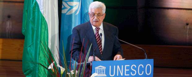 La bandera de Palestina ya ondea en la Unesco | AP