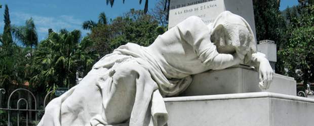 Museo Cementerio San Pedro | Perla Toro Castaño