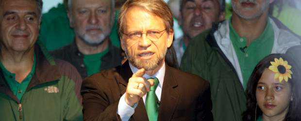 "Independencia y deliberación: Mockus | Raúl Palacios, Colprensa | Antanas Mockus ofreció un discurso pausado y emotivo, donde reconoció su derrota y fijó el camino para su partido, al tiempo que destacó que el Partido Verde es hoy la segunda fuerza política del país.
