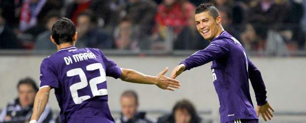 Real Madrid y Chelsea aseguraron el liderato de sus grupos | AP | Cristiano Ronaldo logró un doblete en la victoria del Madrid 4-0 al Ajax.