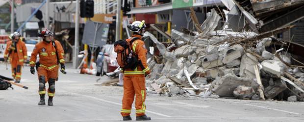En Nueva Zelanda continúa rescate de víctimas luego de terremoto en Christchurch | AP | Los organismos de socorro ven muy pocas posibilidades de hallar con vida a supervivientes bajo los escombros.