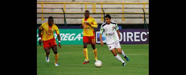 Colprensa | Deportivo Pereira logró llevarse este domingo tres puntos al derrotar 2-1 en el estadio la Independencia de Tunja al Boyacá Chicó.