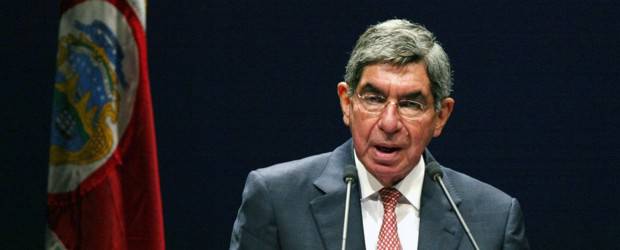 "Colombia no está hoy preparada para la paz", dijo Óscar Arias | Archivo | El ex presidente costarricense, Óscar Arias, considera que aún hay mucho por hacer en Colombia en el tema del conflicto armado.