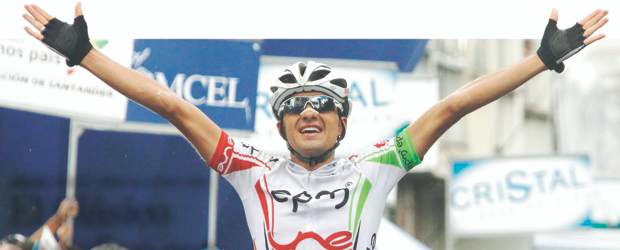 El Clásico se define con "doble" a Jericó | Róbinson Sáenz, Invitado Especial-Manizales | Juan Pablo Suárez (EPM-Une), 25 años, concretó el quinto triunfo de Antioquia en el Clásico RCN-Comcel, de los 50 años. El paisa estaba segundo antes de La Línea, pero allí desfalleció.