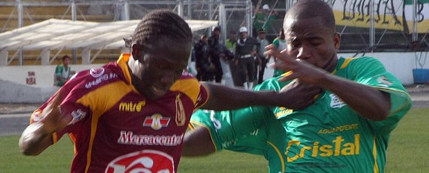 ¡Un café tranquilo en el Murillo Toro! | Colprensa | Tolima venció 2-0 a Quindío en el estadio Manuel Murillo Toro de Ibagué.