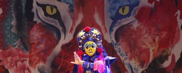 Festejos en China por el año del tigre | Reuters | Hoy es el día en que comienza a regir el año del tigre. La tradición para los chinos incluye, que si están lejos de su hogar, visiten a sus familias.