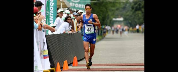 Jóvenes, con la pista abierta | Juan Antonio Sanchez | Los 40.40 minutos que hizo Éider Arévalo en la Copa Panamericana de marcha en Envigado son el récord nacional juvenil en la categoría, y el Suramericano vigente. Es uno de los prospectos que tiene el atletismo en Colombia.
