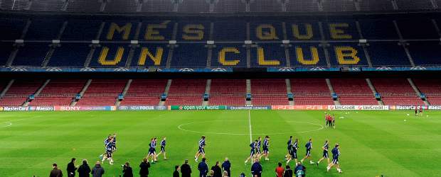 Un referendo decidirá el futuro del estadio del Barcelona, el Camp Nou |