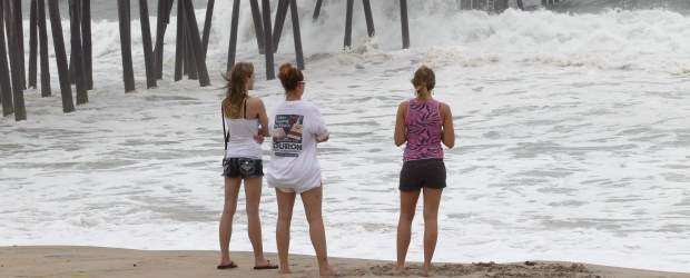 Huracán Irene hace evacuar más de 250.000 personas en Nueva York |