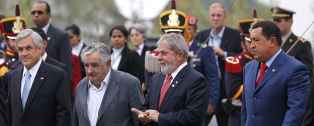 Los mandatarios de Unasur advirtieron por los efectos racistas de la nueva ley. | Reuters | Los mandatarios de Unasur advirtieron por los efectos racistas de la nueva ley.