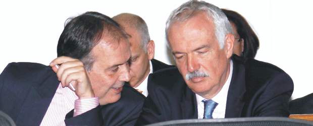 Concejales reclaman mayor gestión a Une | Hernan Vanegas | El presidente de Une, Horacio Vélez De Bedout, a la izquierda, y el gerente de EPM, Federico Restrepo Posada, defendieron en el Concejo la dinámica del negocio de telecomunicaciones, escindido en 2006 del portafolio de EPM.