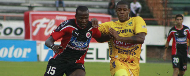 Cúcuta y Huila empataron en Neiva | Colprensa | En el estadio Guillermo Plazas Alcid, Huila empató 1-1 con Cúcuta y quedó eliminado de las semifinales de la Liga Postobón I.