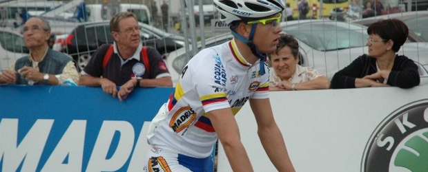 Carlos Betancur firmó con Acqua & Sapone | Cortesía | Carlos Alberto Betancur es nuevo pedalista del equipo italiano Acqua & Sapone.