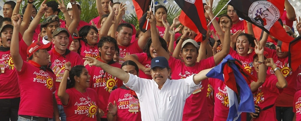 Daniel Ortega vuelve y juega... | Reuters | Según el mandatario nicaragüense, Colombia tiene bases militares en San Andrés y Providencia "que es territorio ocupado".