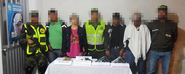 Capturados cuatro presuntos integrantes de "Los rastrojos" en Donmatías | Cortesía | Los detenidos quedaron a disposición de la Fiscalía de Santa Rosa de Osos.