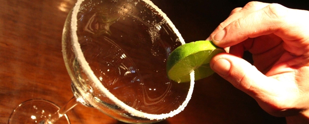 Gobernación cerró cuatro bares de Tropical Cocktails | Lo hizo por no cumplir con las normas para el expendio de alcohol, exigidas por el Invima.