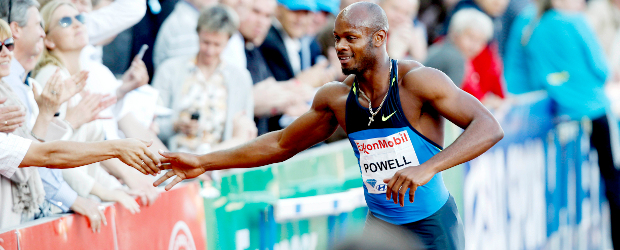 Asafa Powell vuela hasta su mejor marca | AP | Powell había corrido a medio gas la segunda serie, que ganó en 10.05, pero explotó en la final con una salida impetuosa.