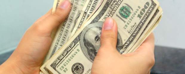 Compras del Emisor no tocan el dólar | Archivo | Los expertos dicen que al mercado no le convencen las medidas.