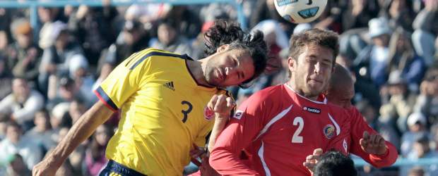 En el debut de Copa América, Colombia derrotó a Costa Rica 1-0 | Reuters | Mario Yepes, con su experiencia sigue siendo el bastión de la defensa colombiana. Ante Costa Rica hizo prevalecer su veteranía.