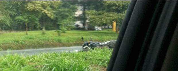 Un motociclista murió en accidente en la autopista sur |