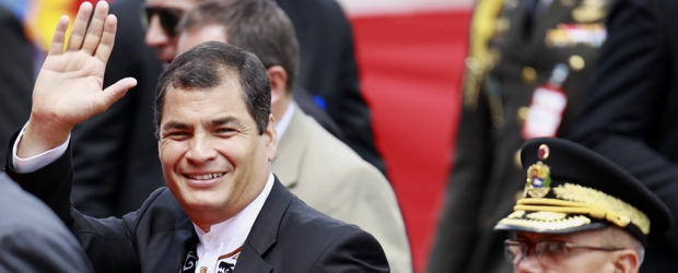 Rafael Correa acudirá a posesión de Santos si es invitado. | Colombia y Ecuador avanzan en la normalización de las relaciones diplomáticas.